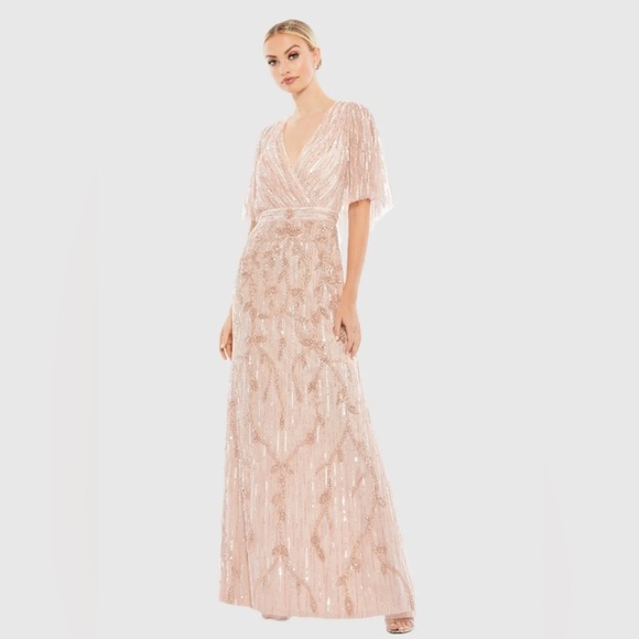 MAC DUGGAL
Pink Embellished Cap Sleeve Faux Wrap Trumpet Gown size 8. - Picture 3 of 17